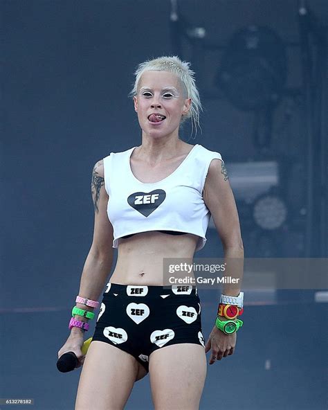 yolandi visser body.